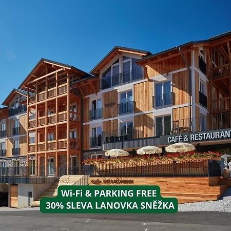 Kovarna Residence ペツ・ポト・スニェシュコウ エクステリア 写真